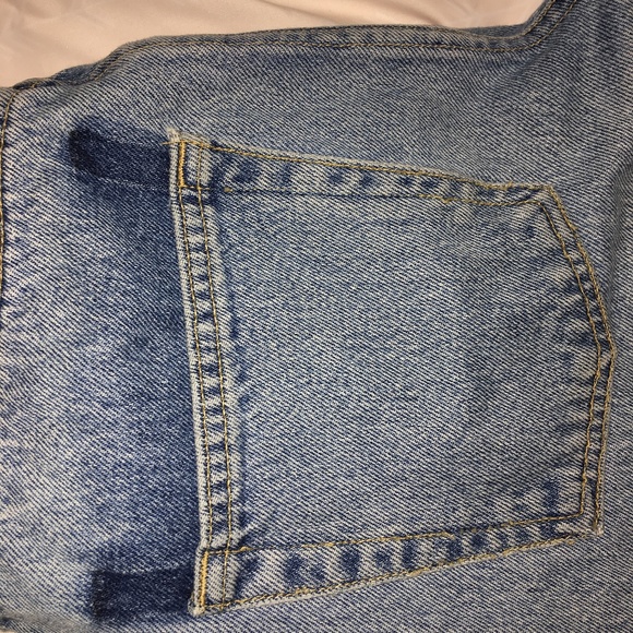 American Apparel - Picture 3 of 14